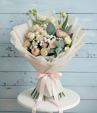 Букет цветов из:  Розы и Лизиантусы #REPLACE_PRED# Белом Яре Республики Хакасия