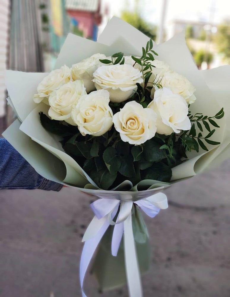 Букет Белые розы Проуд в Белом Яре Республики Хакасия