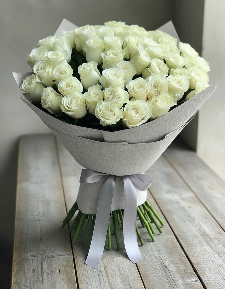 Букет 35 Белых роз в Белом Яре Республики Хакасия