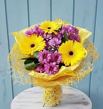 Букет цветов из:  Хризантемы и Герберы #REPLACE_PRED# Белом Яре Республики Хакасия