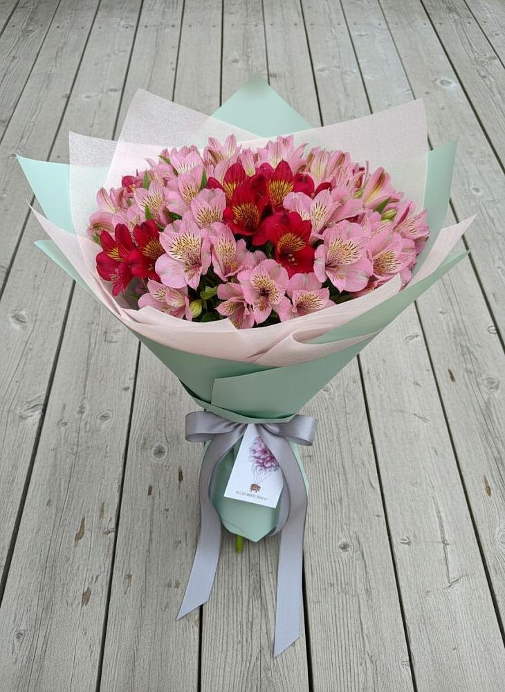 Букет цветов из: Альстромерии в Белом Яре Республики Хакасия