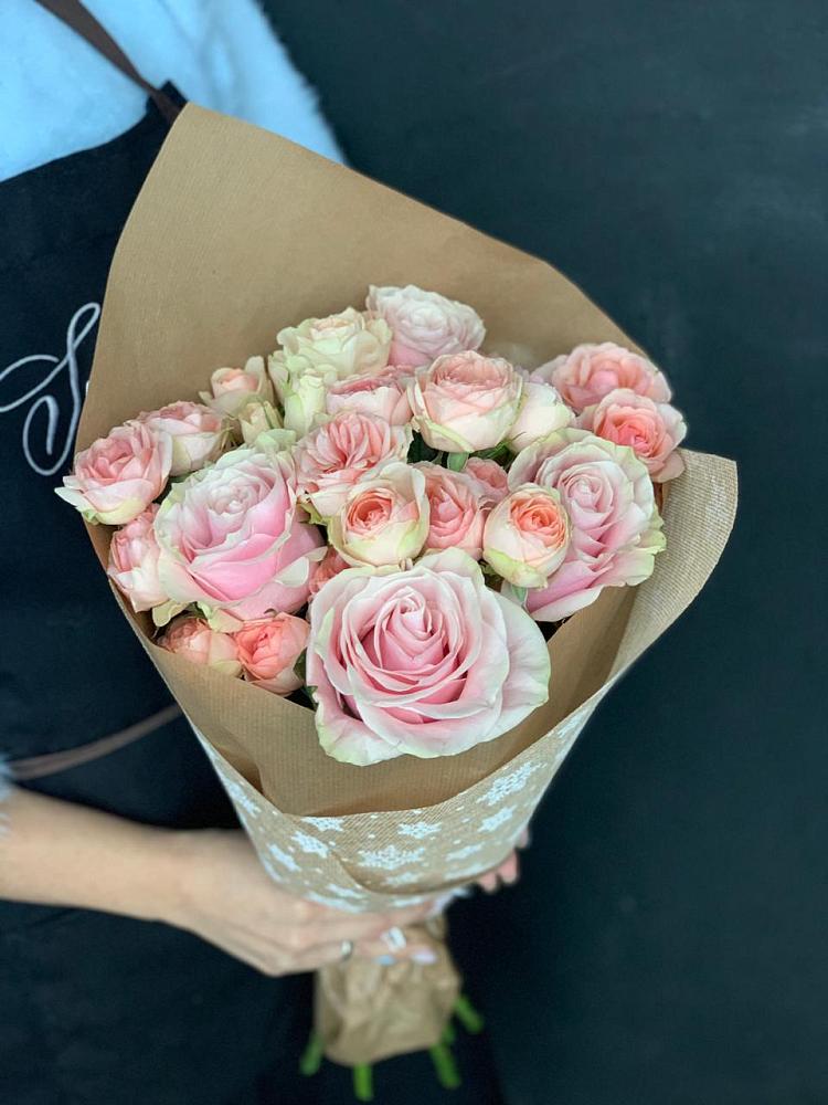 Букет цветов из: Хризантемы и Розы в Белом Яре Республики Хакасия