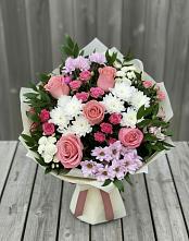 Букет цветов из:  Альстромерии, Гвоздики, Розы и Хризантемы в Белом Яре Республики Хакасия