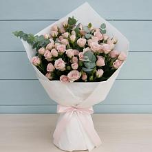 Букет цветов из:  Розы в Белом Яре Республики Хакасия