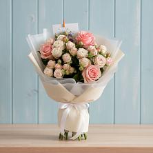 Букет цветов из:  Розы в Белом Яре Республики Хакасия