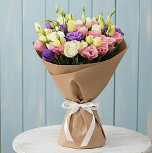 Букет цветов из:  Лизиантусы в Белом Яре Республики Хакасия